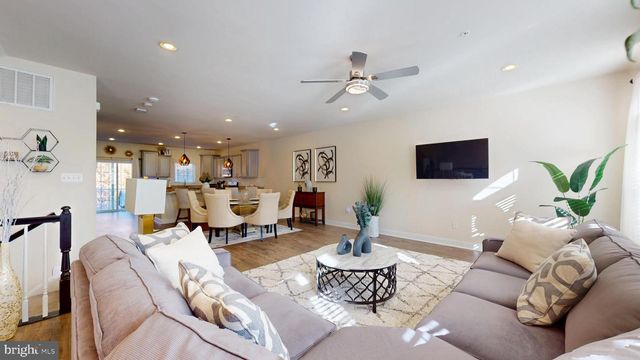 3807 PENTLAND HILLS DR, Upper Marlboro, MD 20774