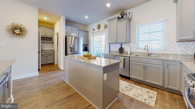 3807 PENTLAND HILLS DR, Upper Marlboro, MD 20774