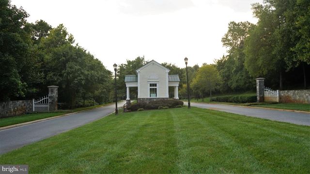 3807 PENTLAND HILLS DR, Upper Marlboro, MD 20774