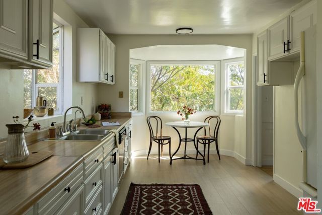 3666 Roderick Road, Los Angeles, CA 90065