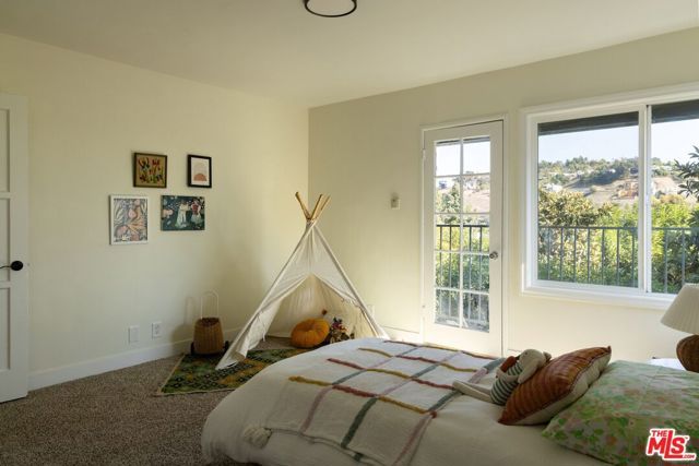 3666 Roderick Road, Los Angeles, CA 90065