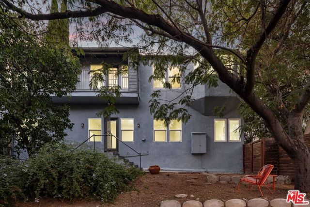 3666 Roderick Road, Los Angeles, CA 90065