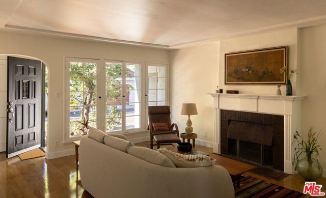 3666 Roderick Road, Los Angeles, CA 90065