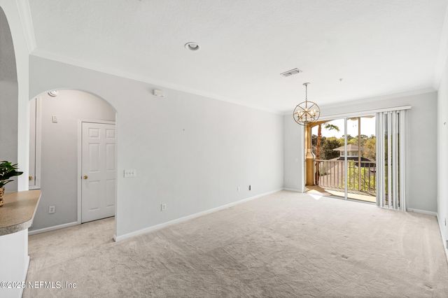 7801 POINT MEADOWS Drive 2307, Jacksonville, FL 32256