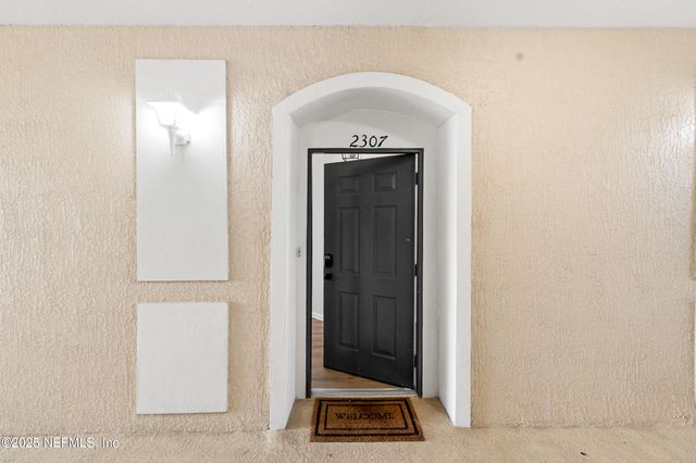 7801 POINT MEADOWS Drive 2307, Jacksonville, FL 32256