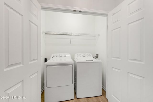 7801 POINT MEADOWS Drive 2307, Jacksonville, FL 32256