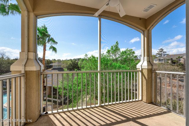 7801 POINT MEADOWS Drive 2307, Jacksonville, FL 32256