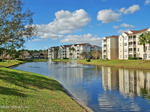 7801 POINT MEADOWS Drive 2307, Jacksonville, FL 32256