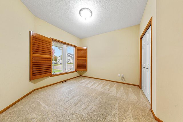 555 Cannon Way, Dundas, MN 55019