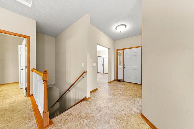 555 Cannon Way, Dundas, MN 55019