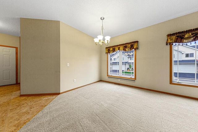 555 Cannon Way, Dundas, MN 55019