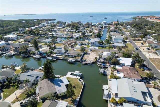 303 MORNINGSIDE DRIVE, Palm Harbor, FL 34683