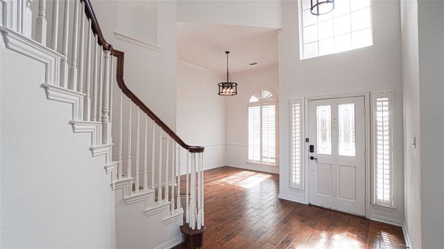 17744 KnollMeadow, Dallas, TX 75287