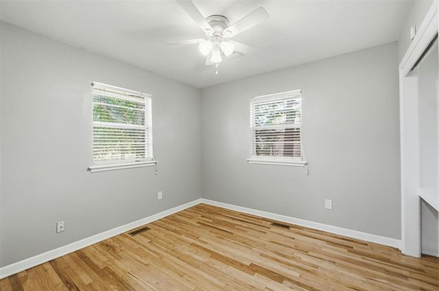 451 NW 53rd St, Lawton, OK 73505