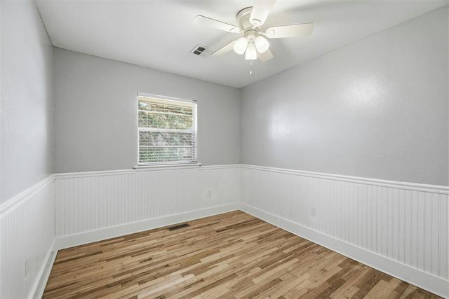 451 NW 53rd St, Lawton, OK 73505