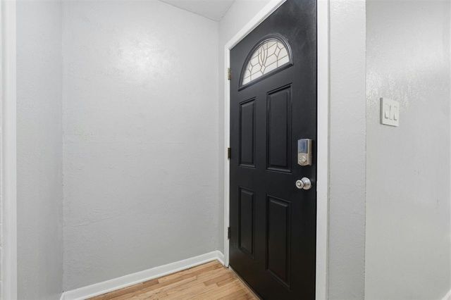 451 NW 53rd St, Lawton, OK 73505