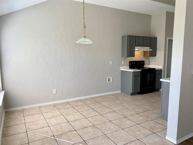 1006 Stockton Drive, Burleson, TX 76028