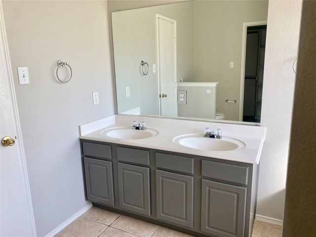 1006 Stockton Drive, Burleson, TX 76028