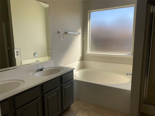 1006 Stockton Drive, Burleson, TX 76028