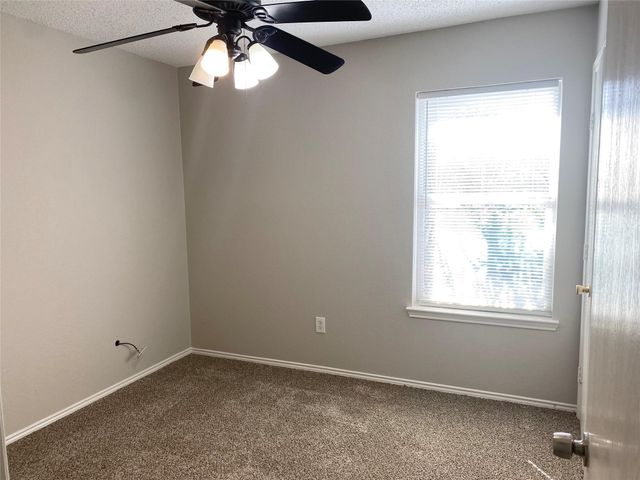 1006 Stockton Drive, Burleson, TX 76028