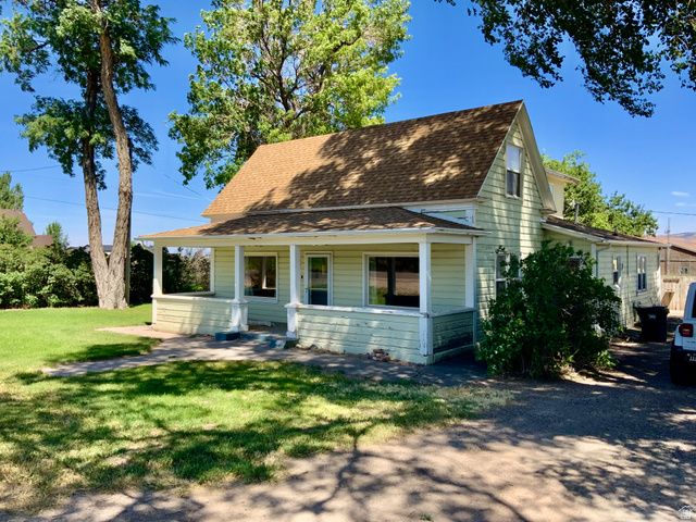 630 N MAIN ST, Central Valley, UT 84754