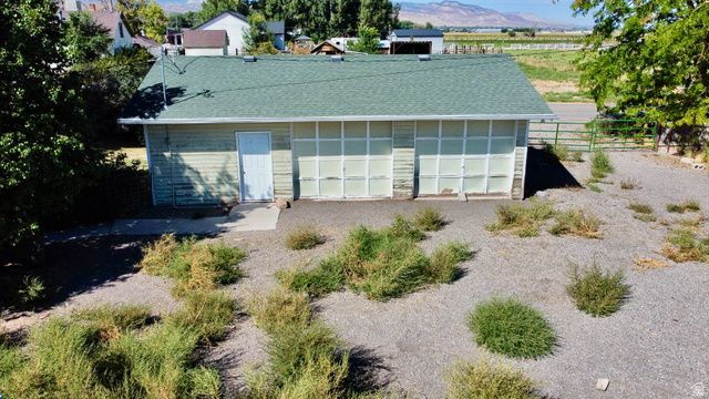 630 N MAIN ST, Central Valley, UT 84754