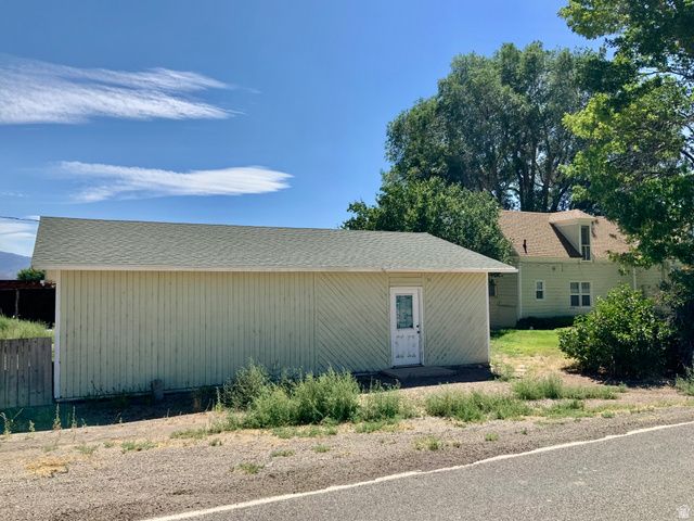 630 N MAIN ST, Central Valley, UT 84754