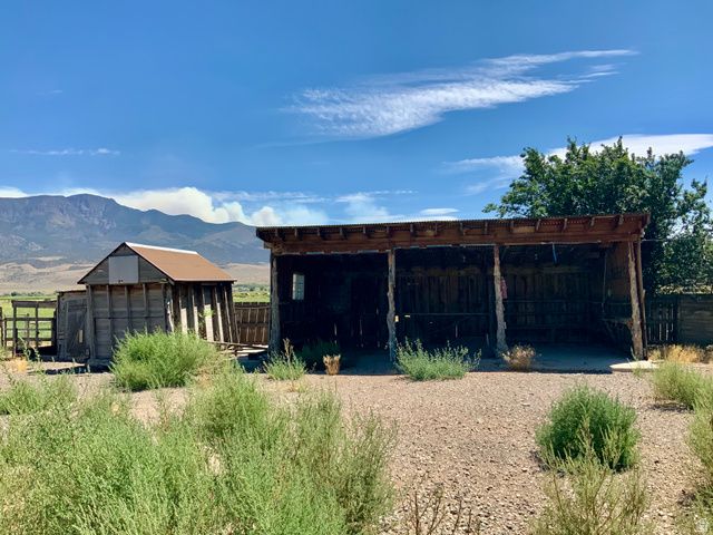 630 N MAIN ST, Central Valley, UT 84754