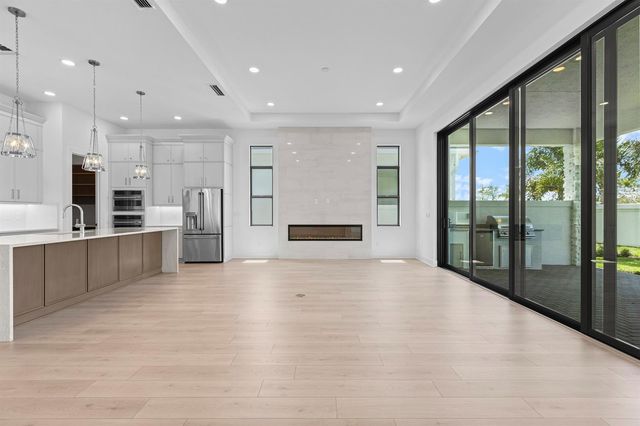 14068 Bastille Street, Palm Beach Gardens, FL 33412