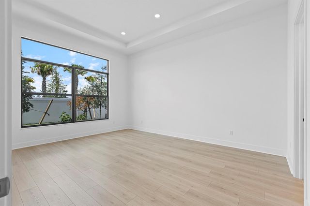 14068 Bastille Street, Palm Beach Gardens, FL 33412