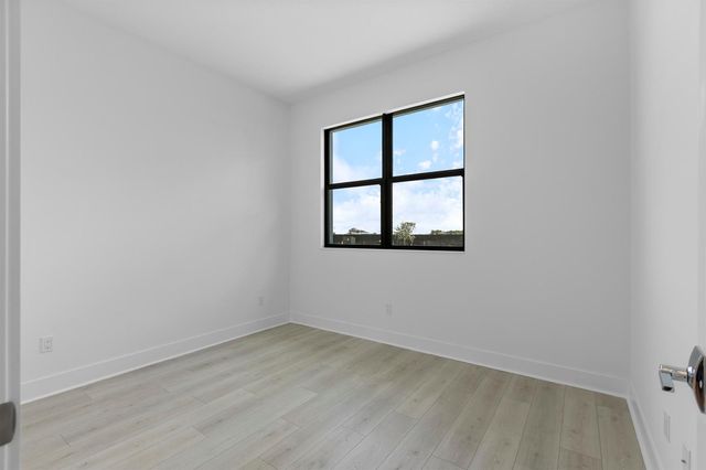 14068 Bastille Street, Palm Beach Gardens, FL 33412