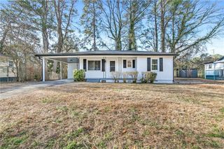 2844 Cardo NW Drive, Atlanta, GA 30318