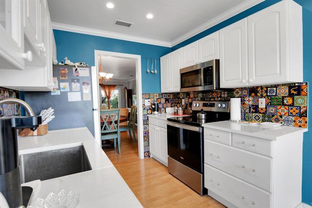 8932 Warwick Drive 419, Boca Raton, FL 33433