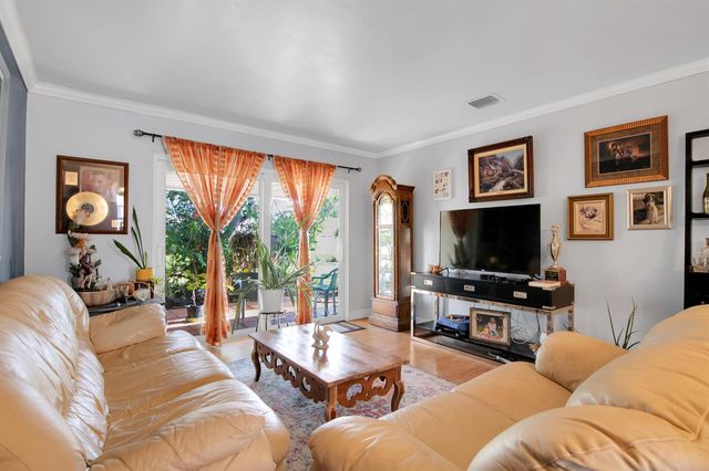 8932 Warwick Drive 419, Boca Raton, FL 33433
