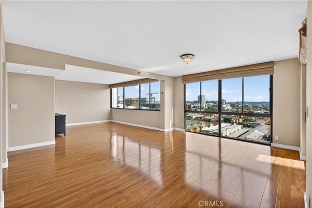 345 Pioneer Drive 1202, Glendale, CA 91203