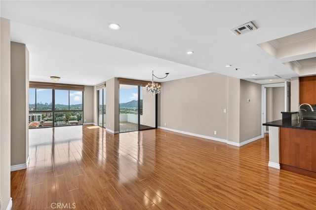345 Pioneer Drive 1202, Glendale, CA 91203