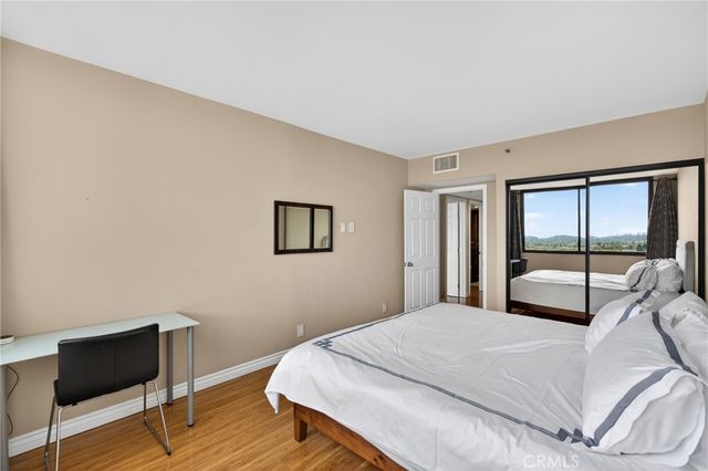 345 Pioneer Drive 1202, Glendale, CA 91203