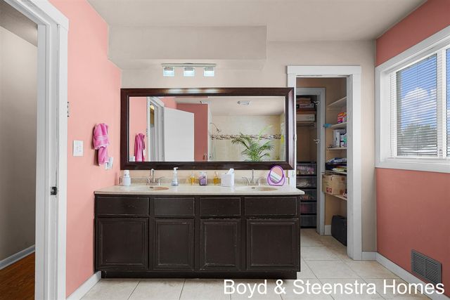 2854 Northville Drive, Grand Rapids, MI 49525