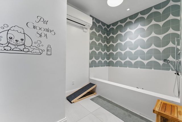 191 Washington St 524, Boston, MA 02135