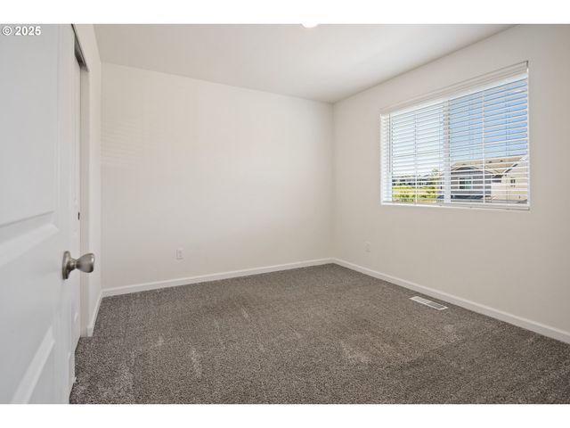 4149 Sw HARTLEY Ave, Gresham, OR 97080