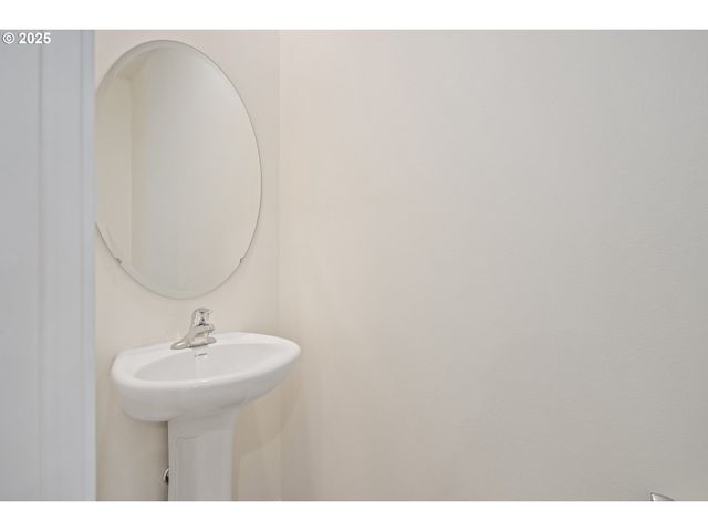 4149 Sw HARTLEY Ave, Gresham, OR 97080