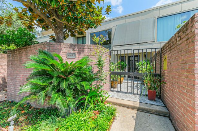 2322 Steel Street, Houston, TX 77098