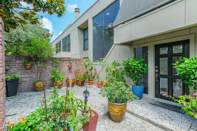2322 Steel Street, Houston, TX 77098