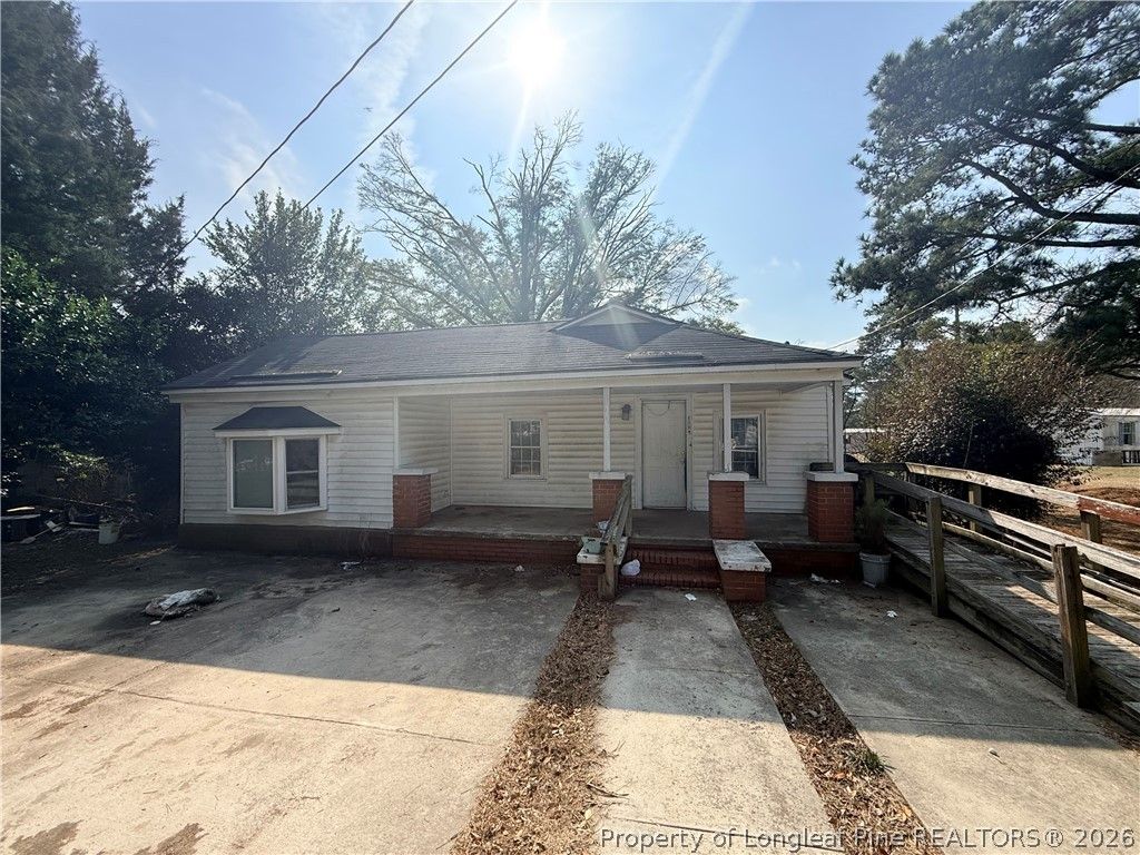 4205 Dwight Circle, Fayetteville, NC 28311 — exterior