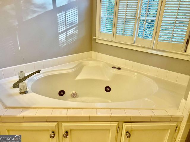 4650 Kousa Lane, Snellville, GA 30039