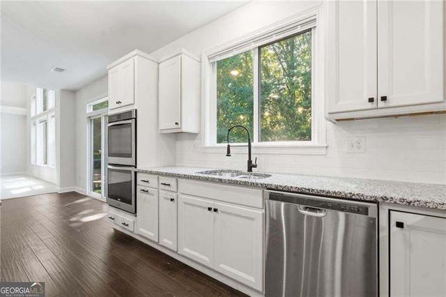 3325 Trowbridge Drive, Cumming, GA 30040