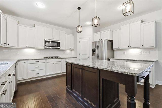 3325 Trowbridge Drive, Cumming, GA 30040