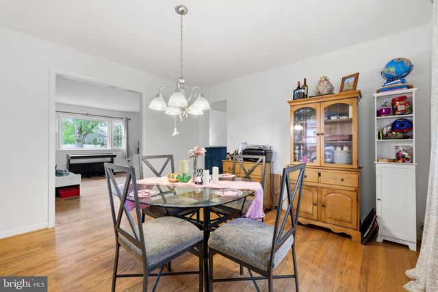 8911 PEABODY ST, Manassas, VA 20110