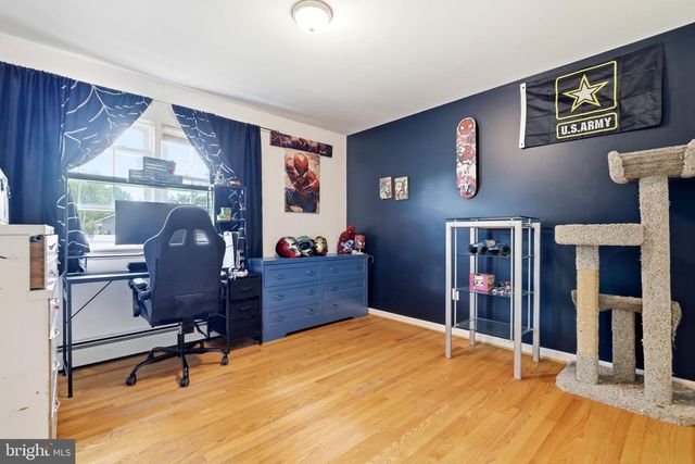 8911 PEABODY ST, Manassas, VA 20110