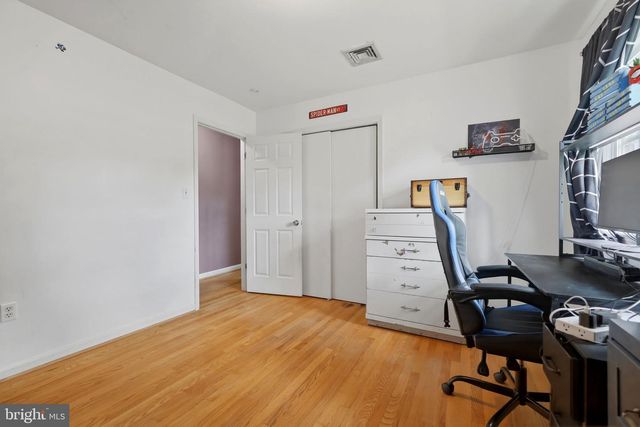 8911 PEABODY ST, Manassas, VA 20110